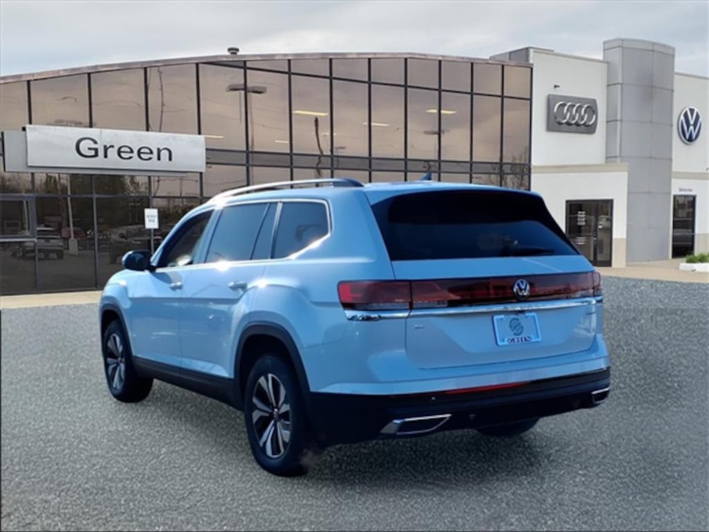 New 2026 Volkswagen Atlas 2.0T SE 4Motion SUV