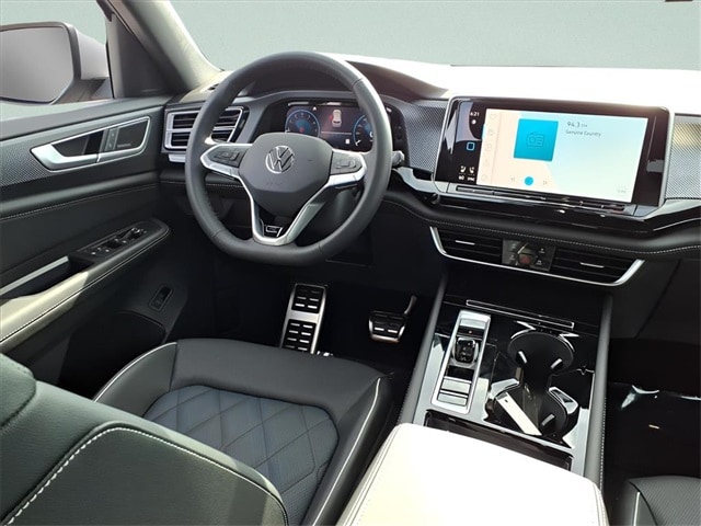2026 Volkswagen Atlas Cross Sport SEL Premium R-LINE - Photo 7