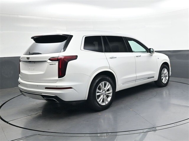 2022 Cadillac XT6 Luxury photo 4