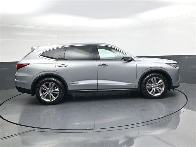 2023 Acura MDX photo 2