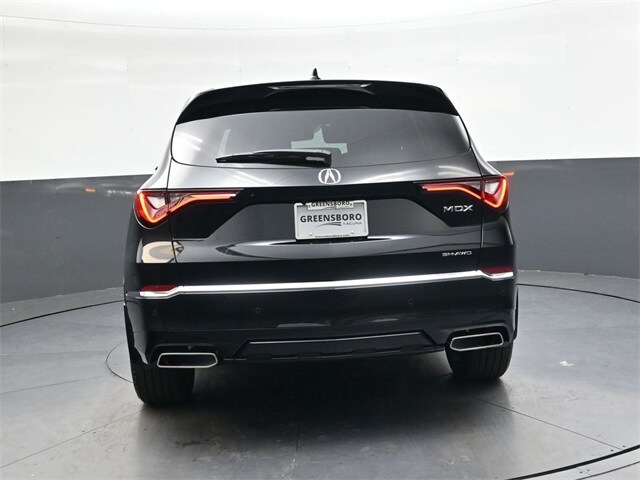 2026 Acura MDX SH-AWD Advance photo 4