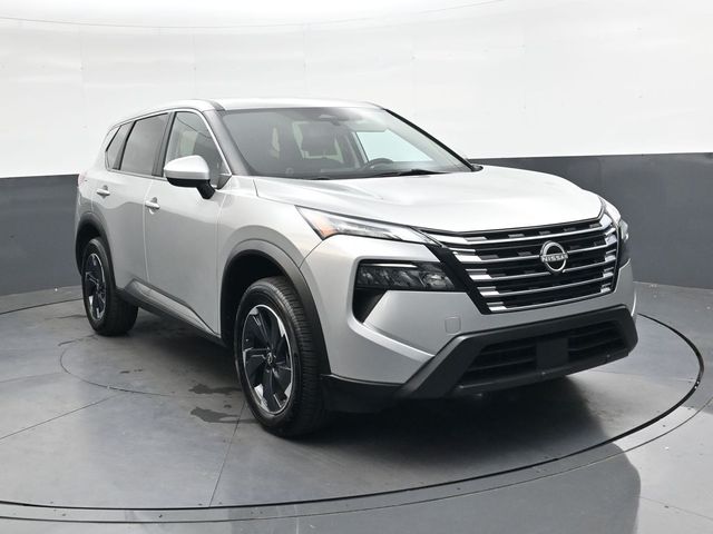 2024 Nissan Rogue SV photo 2