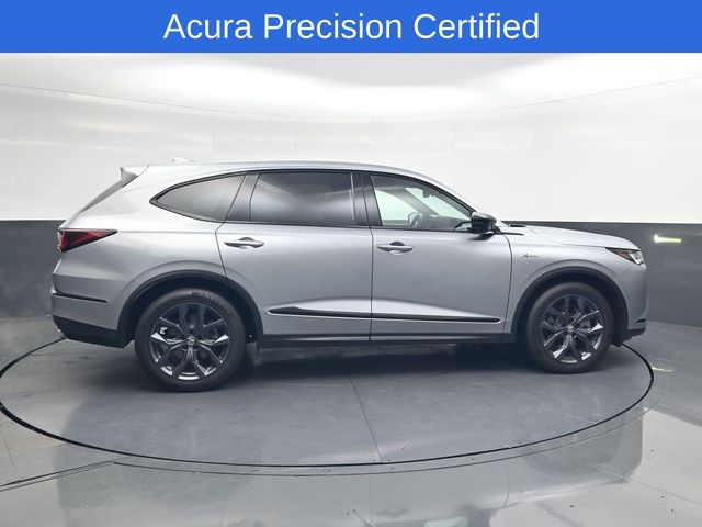 2022 Acura MDX A-Spec photo 3