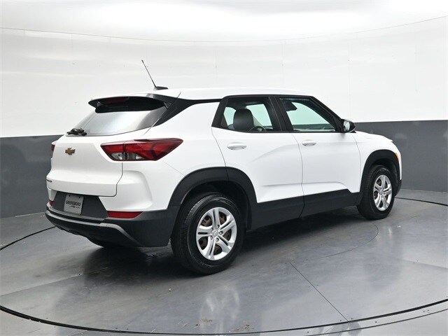 2021 Chevrolet Trailblazer L photo 4