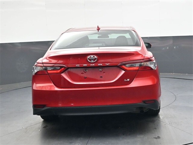 2024 Toyota Camry LE photo 4