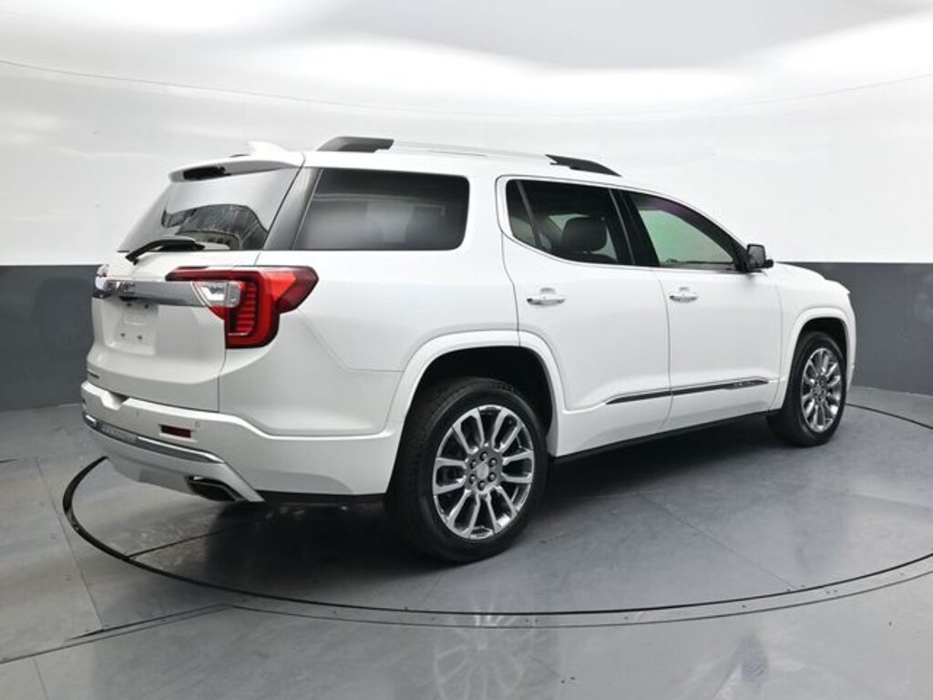 Used 2023 GMC Acadia Denali SUV