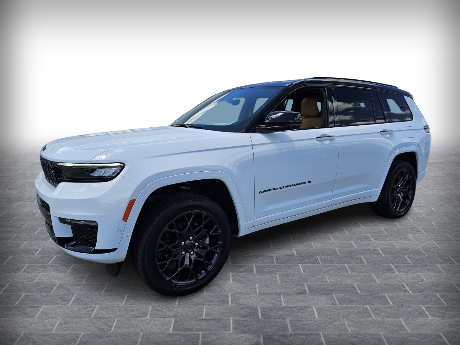 Used 2025 Jeep Grand Cherokee L Summit with VIN 1C4RJKEGXS8669936 for sale in Greensboro, NC