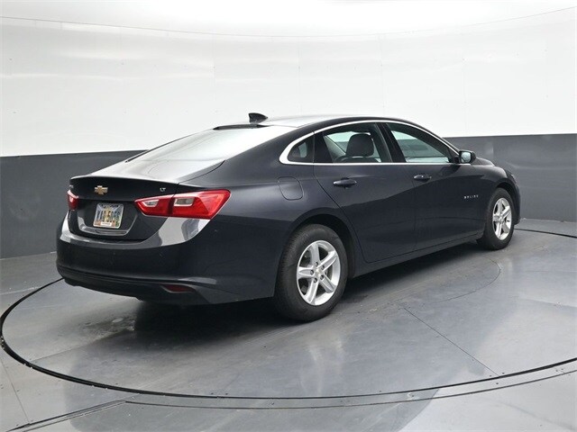 2023 Chevrolet Malibu 1LT photo 4