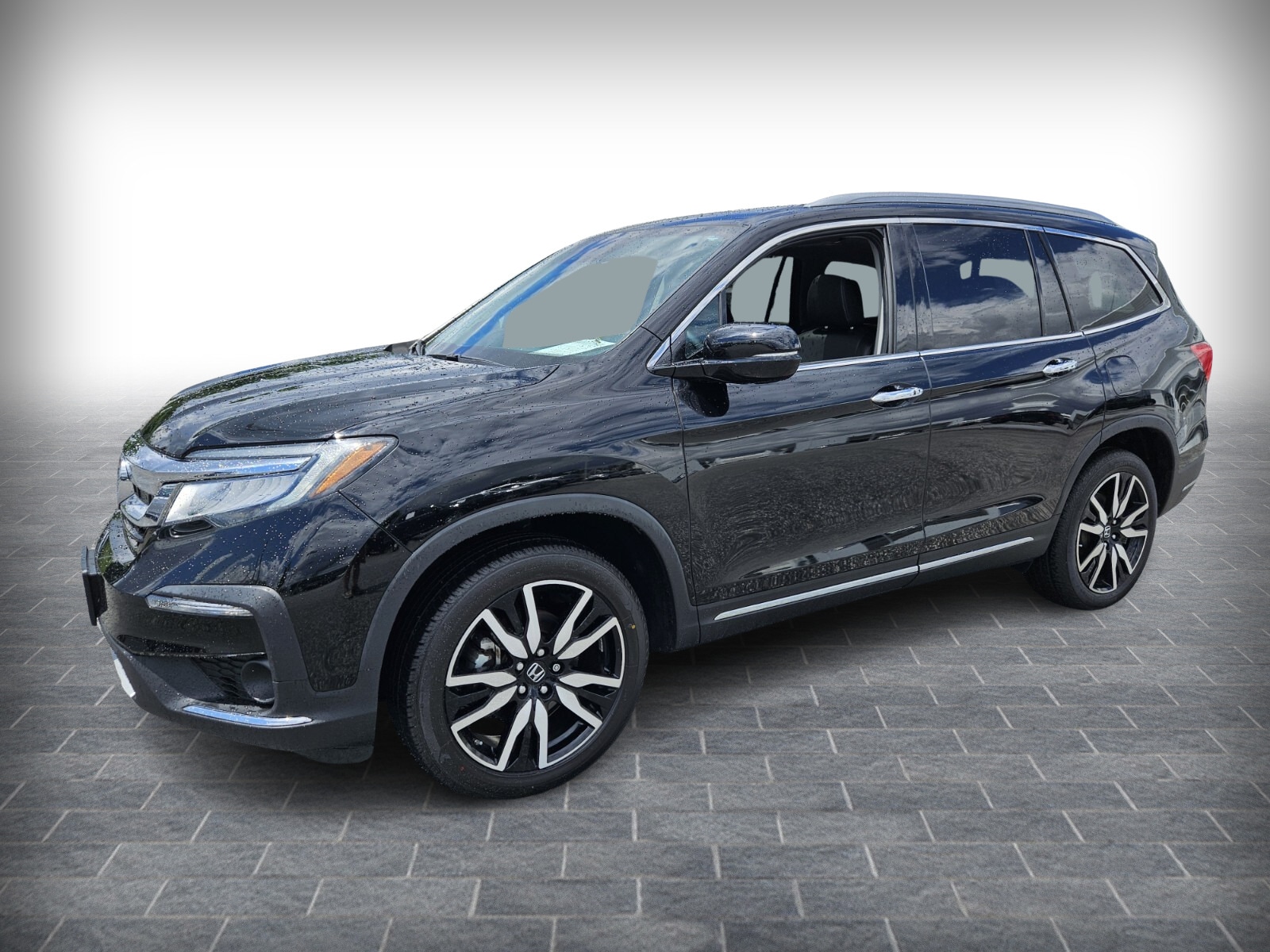 Used 2022 Honda Pilot Touring with VIN 5FNYF6H63NB046380 for sale in Greensboro, NC