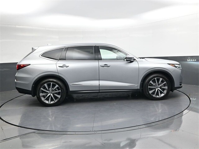 2026 Acura MDX Technology SH-AWD photo 2