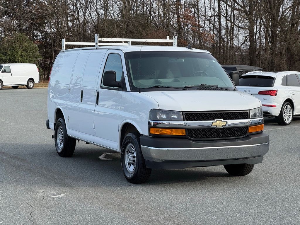 Used 2022 Chevrolet Express 2500 Work Van Van Cargo Van