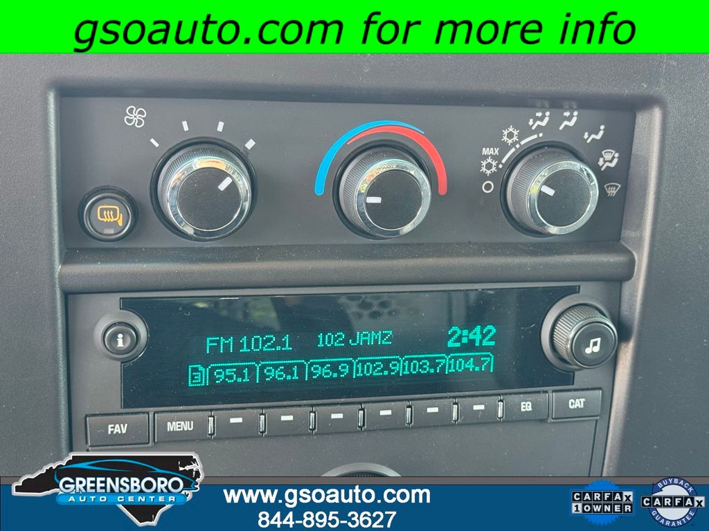 2024 Chevrolet Express Cargo Work Van - Photo 22