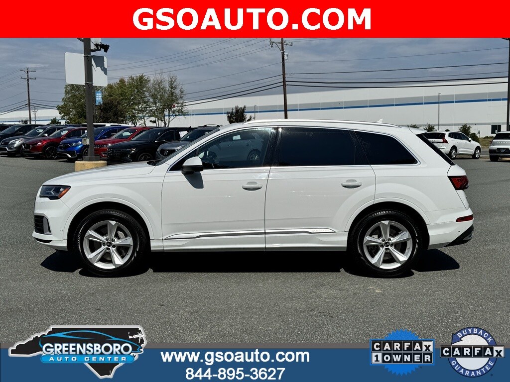 2022 Audi Q7 45 Premium photo 3