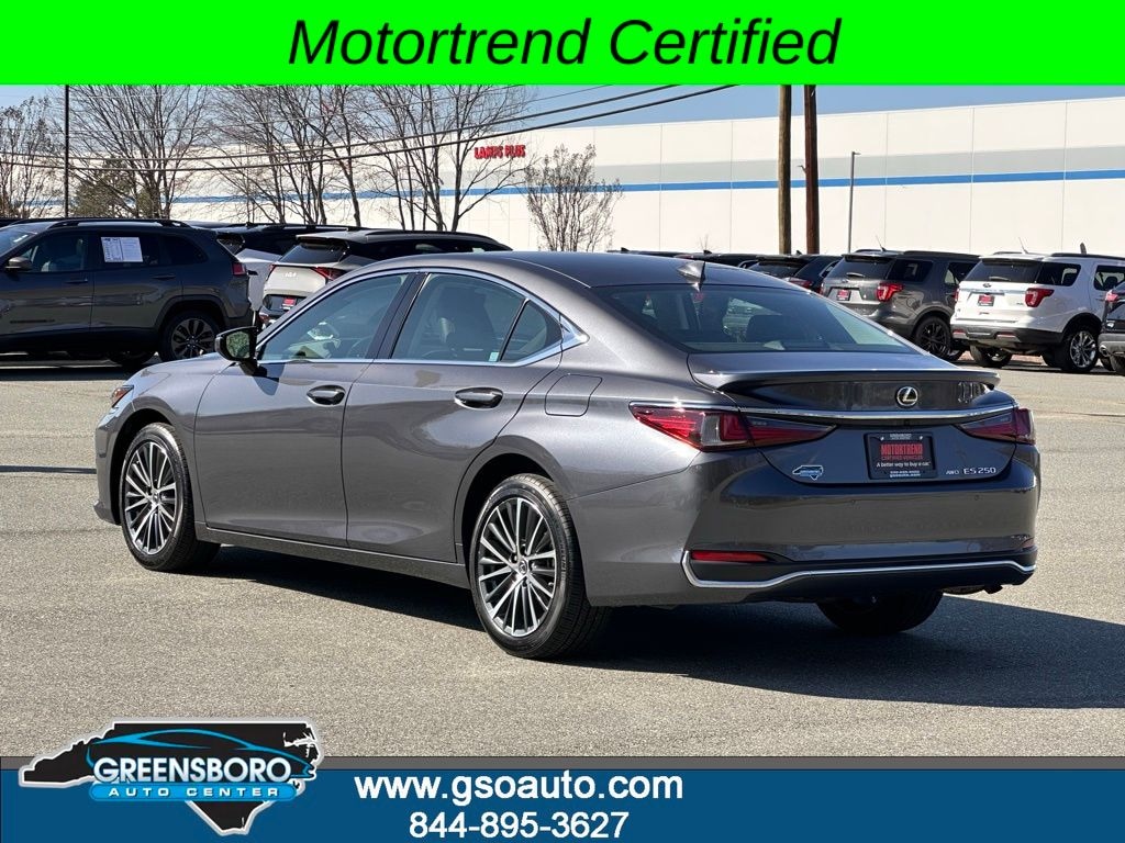 Certified 2023 Lexus ES 250 250 Sedan