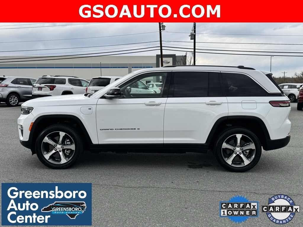 2022 Jeep Grand Cherokee Limited 4xe photo 3