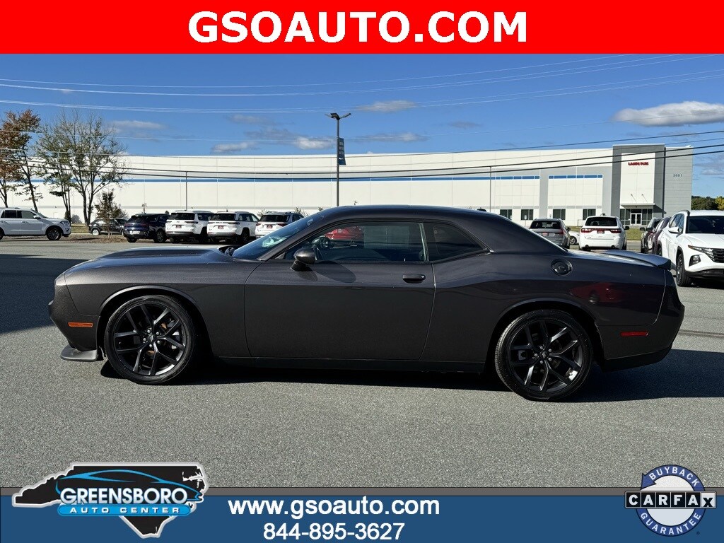2023 Dodge Challenger GT photo 3