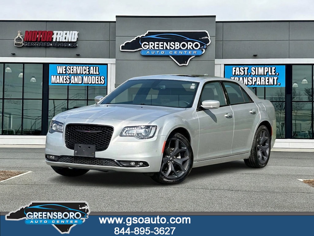 2022 Chrysler 300 S