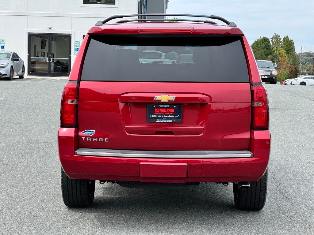 2015 Chevrolet Tahoe LTZ photo 3