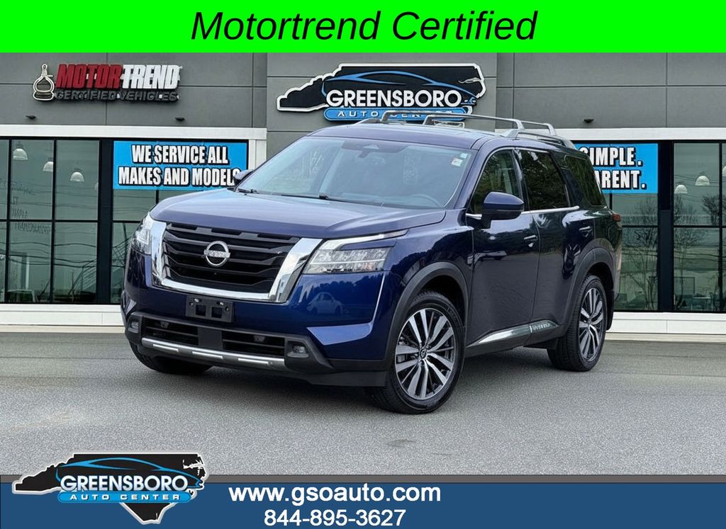 2022 Nissan Pathfinder Platinum