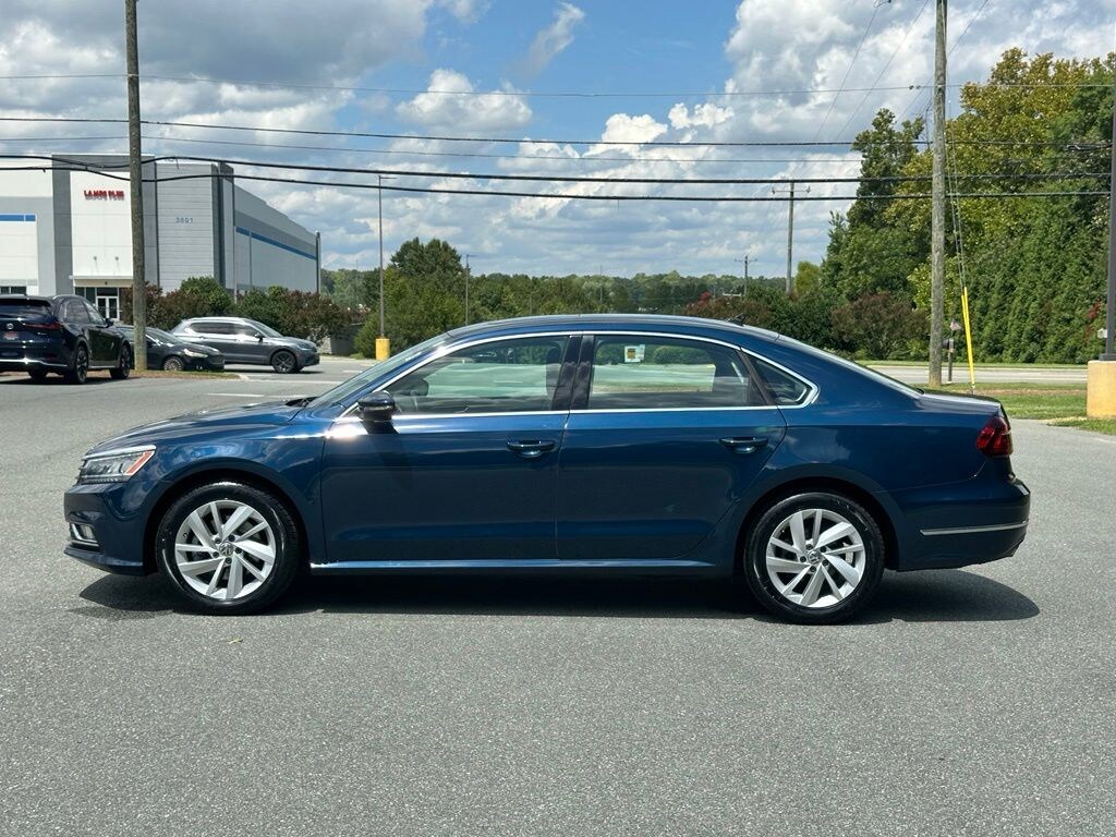 Certified 2018 Volkswagen Passat 2.0T SE Sedan