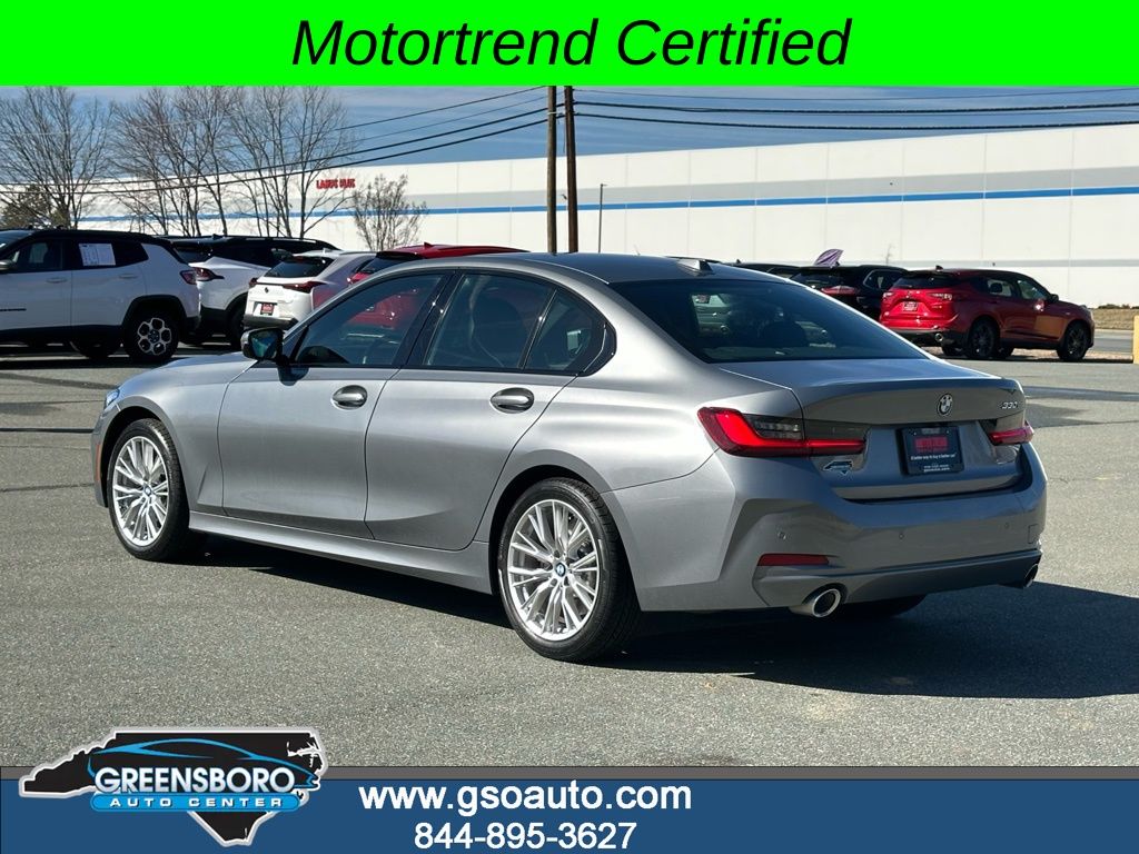 2023 BMW 3 Series 330i - Photo 4