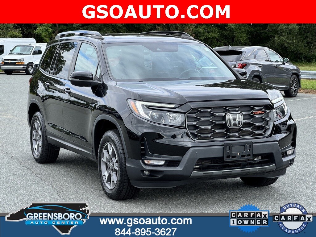 2022 Honda Passport TrailSport photo 2