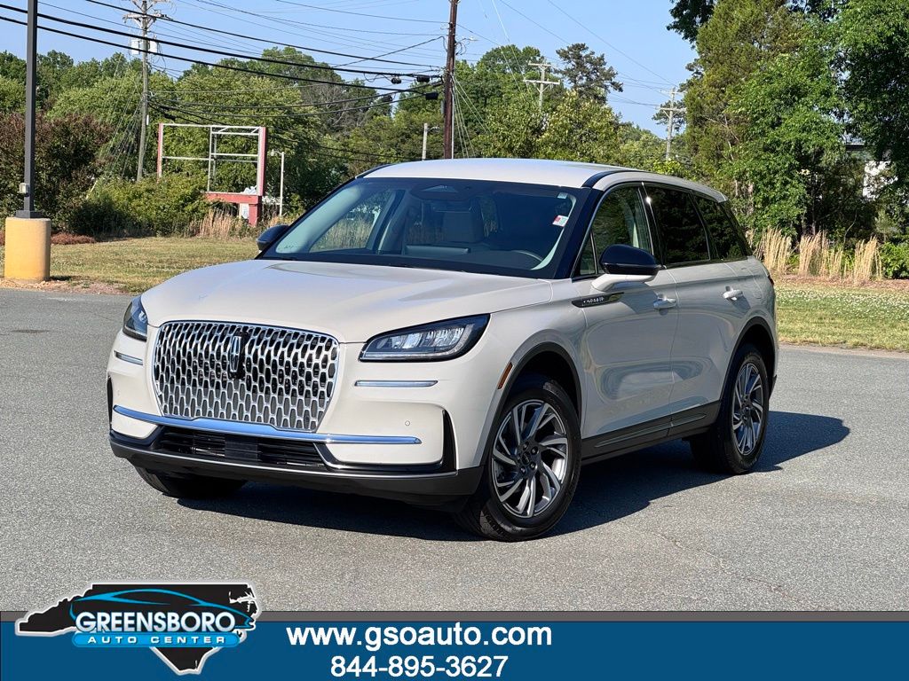 2023 Lincoln Corsair AWD's photo