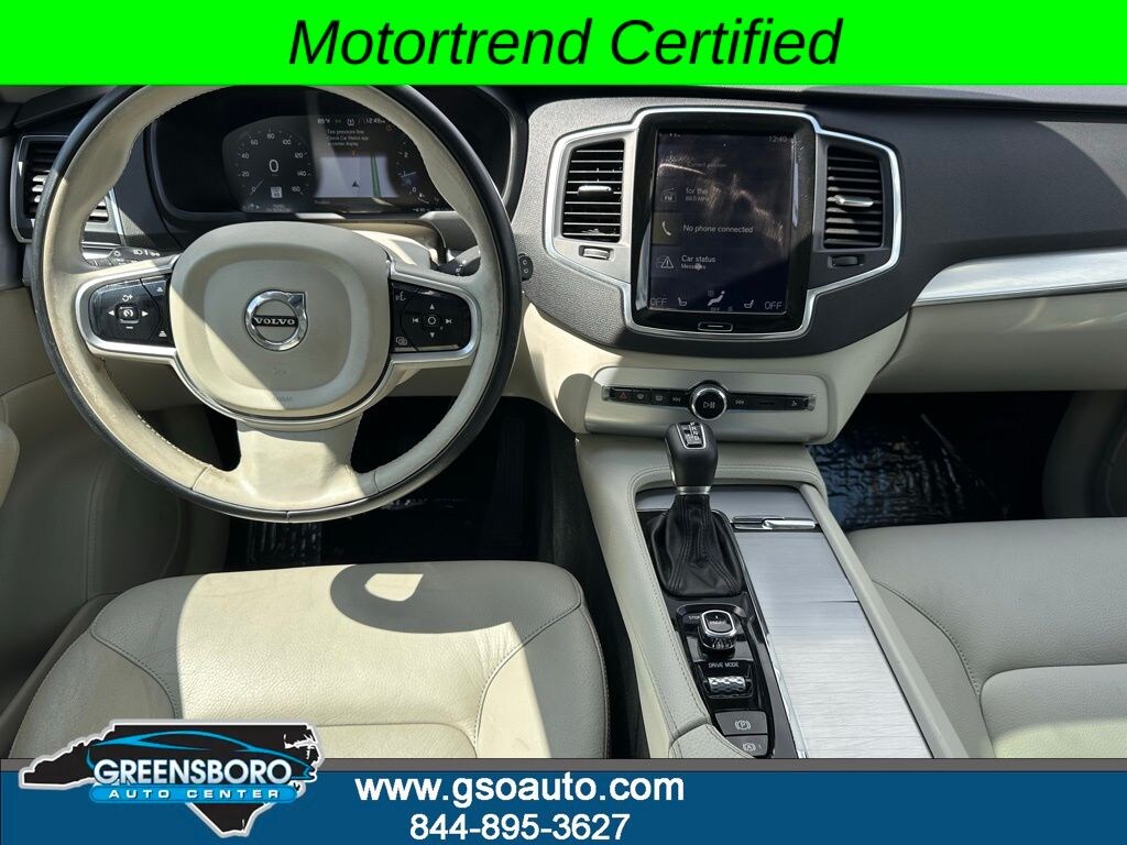 Certified 2017 Volvo XC90 T6 Momentum SUV