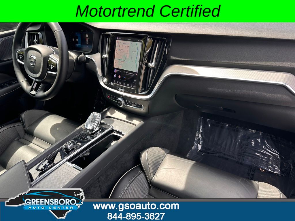 2024 Volvo S60 Plus - Photo 20