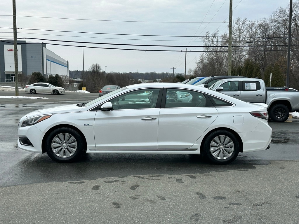 Certified 2016 Hyundai Sonata Hybrid SE Sedan