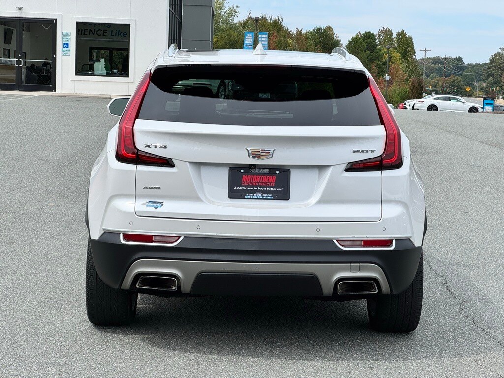 2019 Cadillac XT4 Premium Luxury photo 4