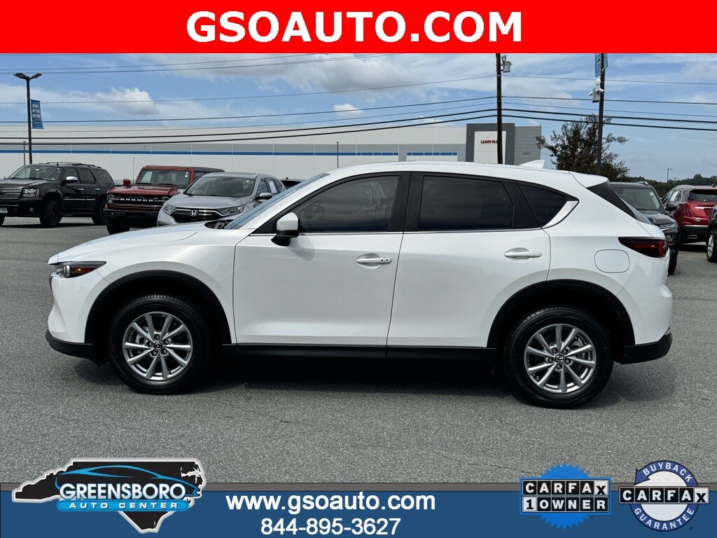 2023 Mazda CX-5 2.5 S Preferred photo 2