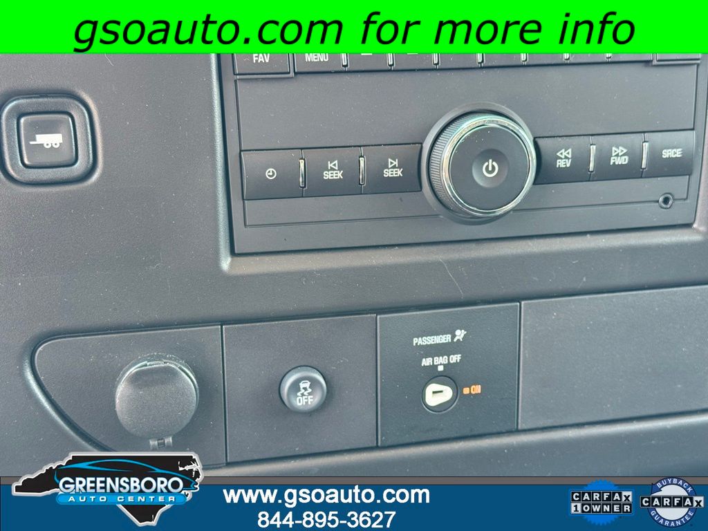 2024 Chevrolet Express Cargo Work Van - Photo 23