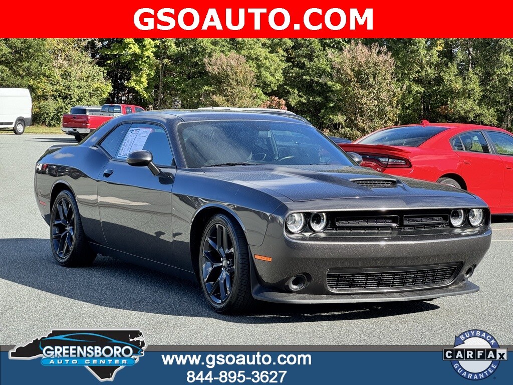 2023 Dodge Challenger GT photo 2