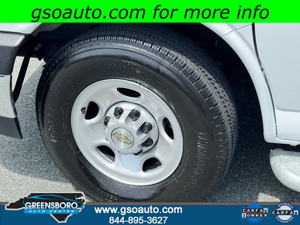 2024 Chevrolet Express Cargo Work Van - Photo 37