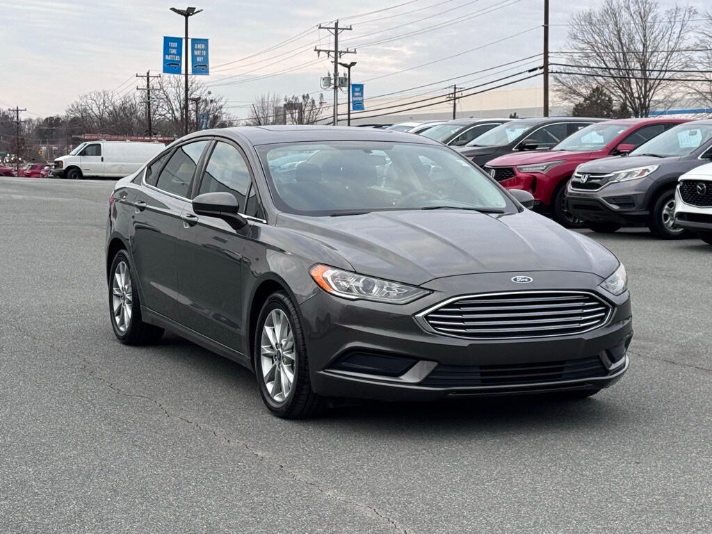 Certified 2017 Ford Fusion SE Sedan