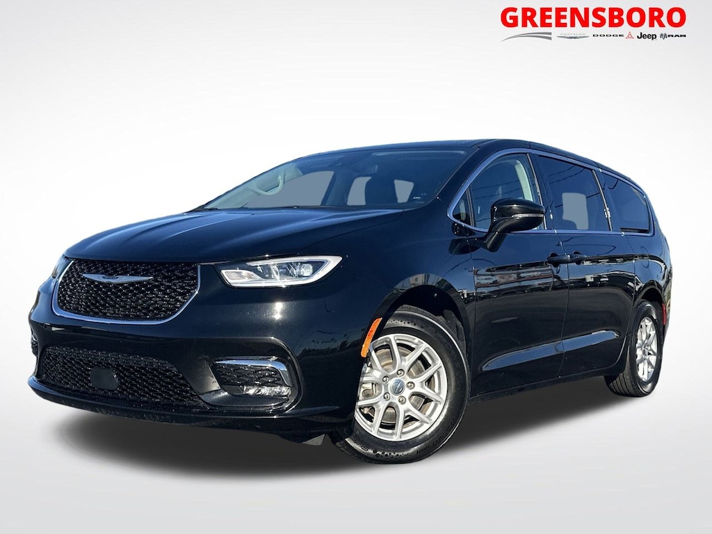 Used 2024 Chrysler Pacifica Touring L Van Passenger Van