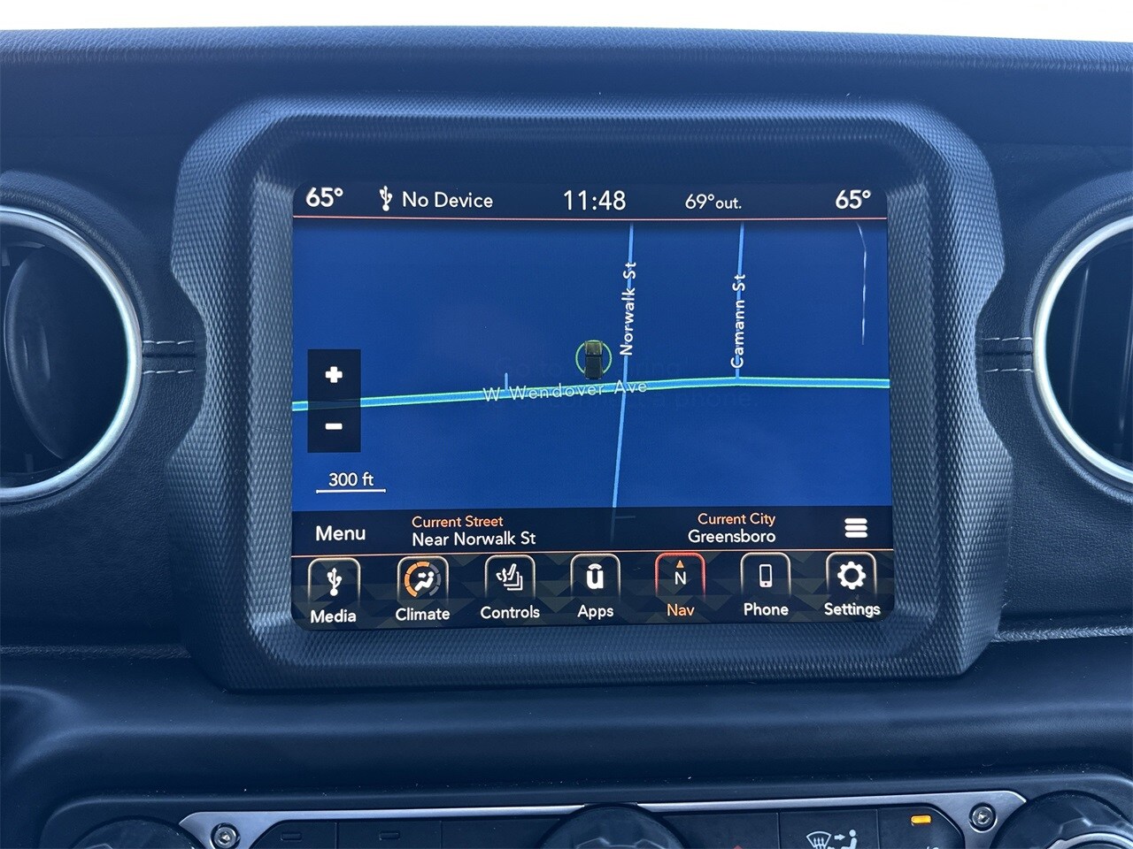 2021 Jeep Gladiator Overland photo 4