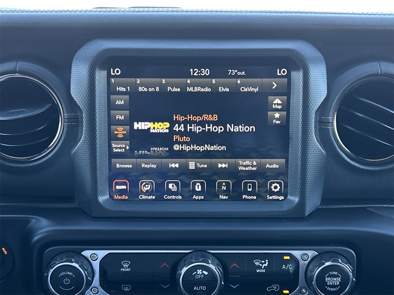 2021 Jeep Gladiator Overland photo 3