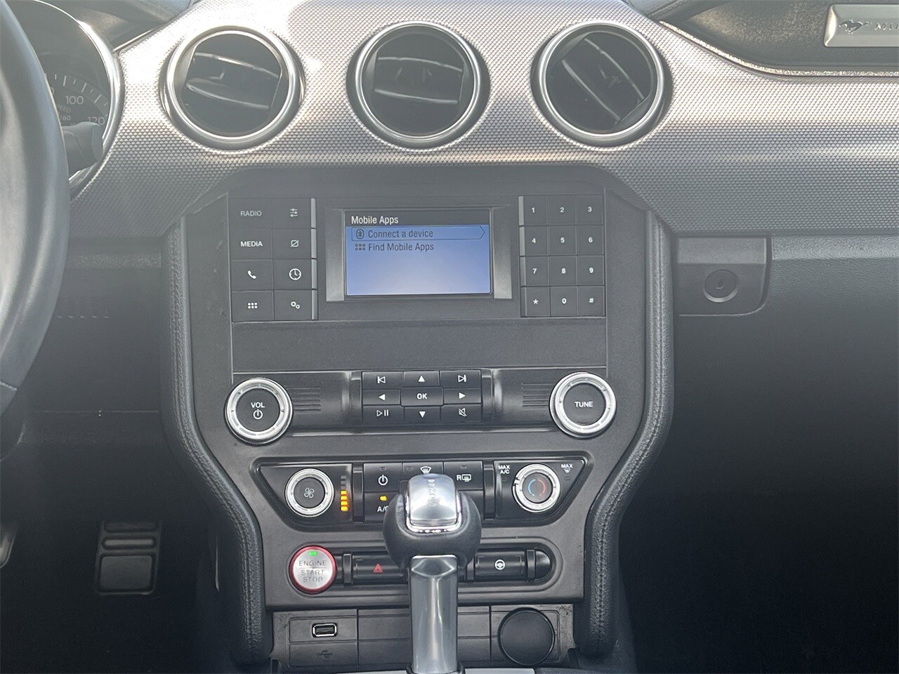 2021 Ford Mustang GT photo 3