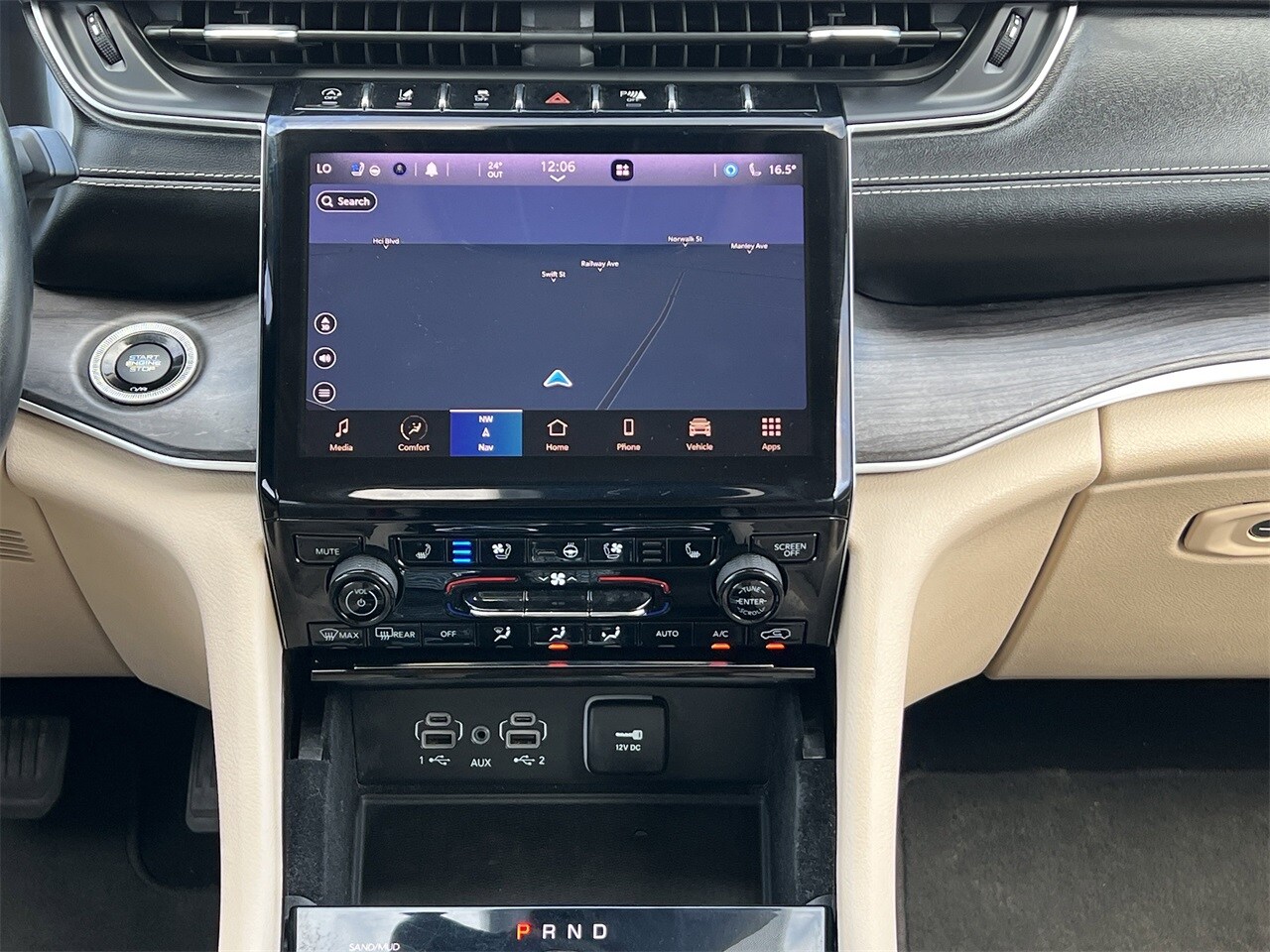 2021 Jeep Grand Cherokee Limited photo 2