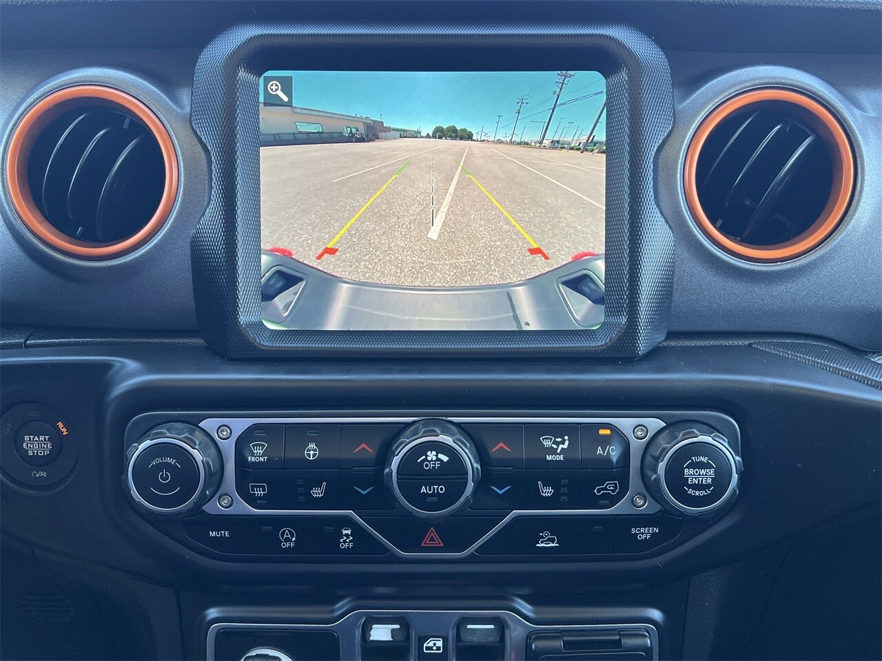2023 Jeep Gladiator Mojave photo 4