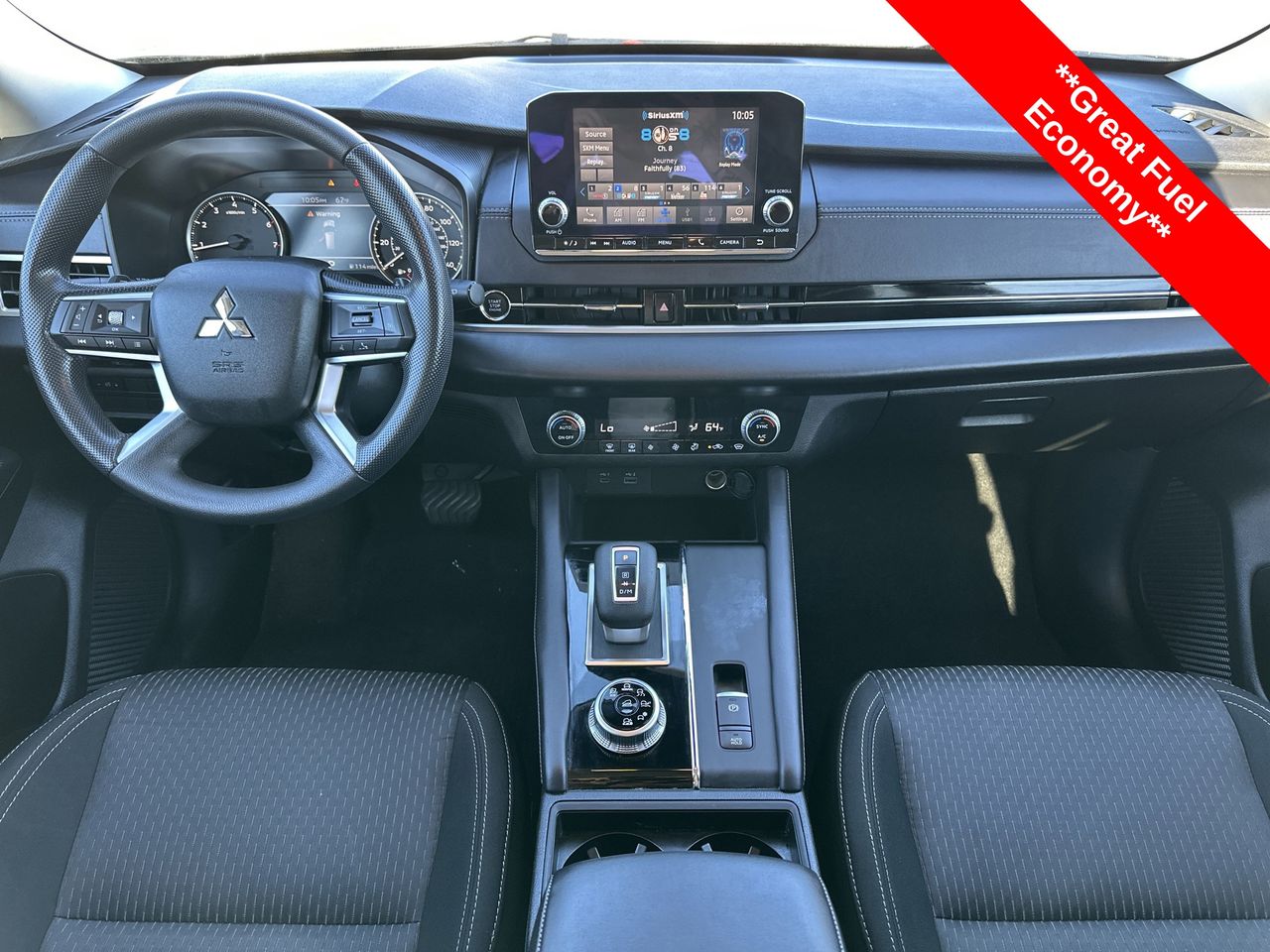 2024 Mitsubishi Outlander ES photo 2