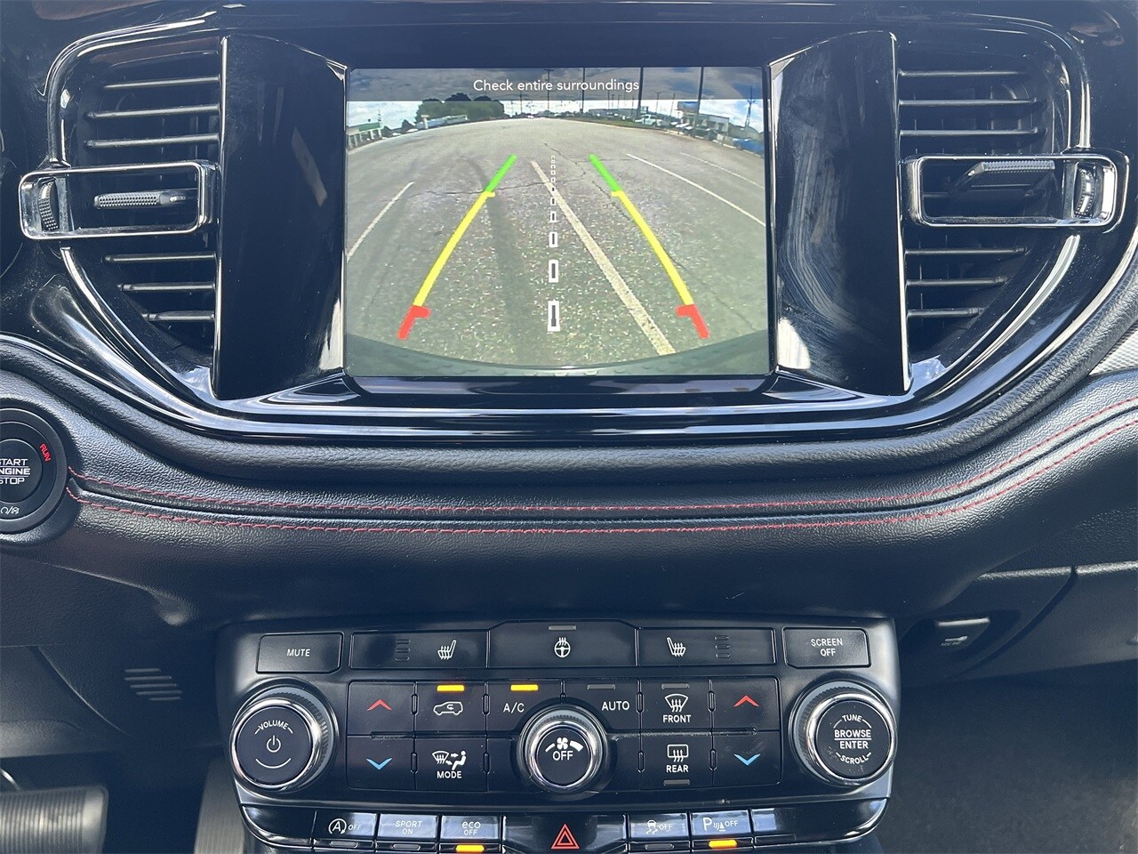 2024 Dodge Durango GT photo 4