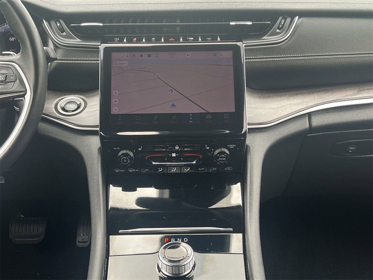 2022 Jeep Grand Cherokee Limited photo 3