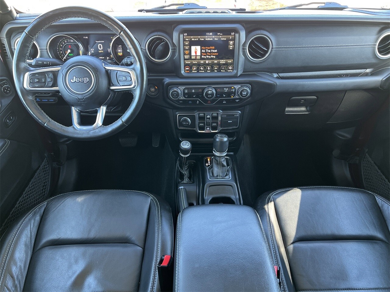 2022 Jeep Wrangler Unlimited Sahara 4xe photo 2