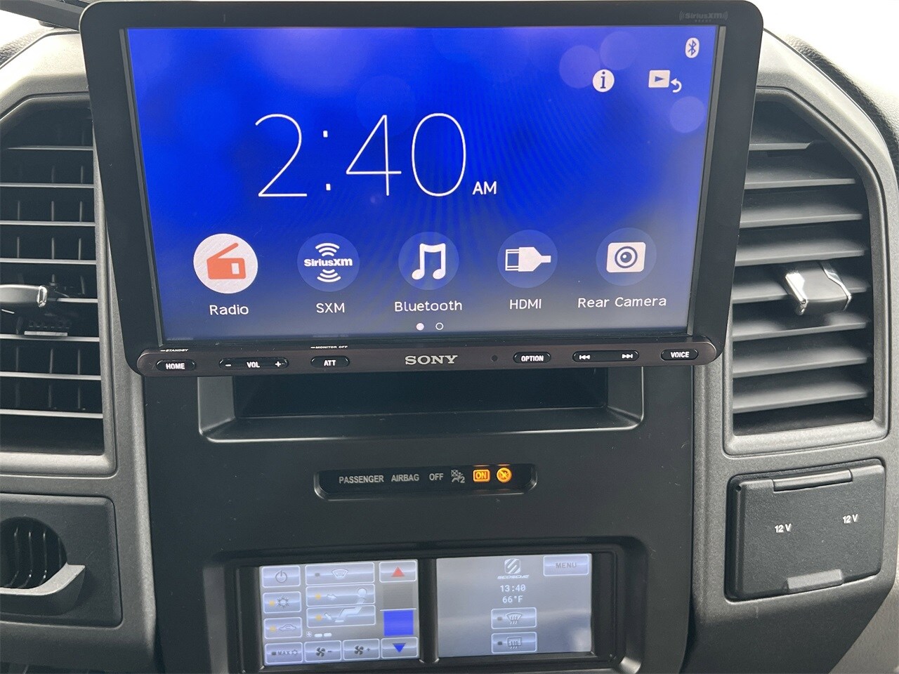 2017 Ford F-350 XL photo 3