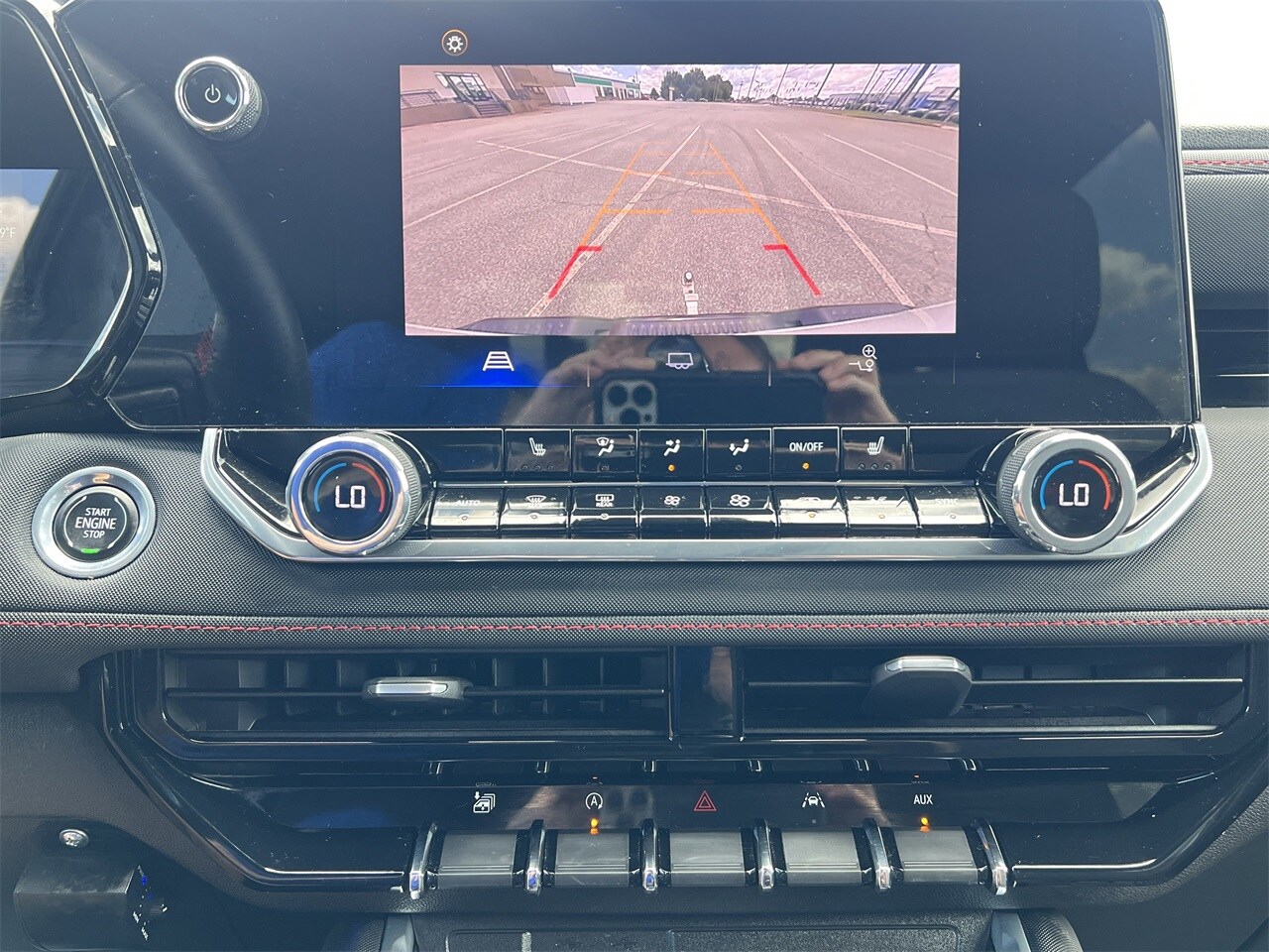 2023 Chevrolet Colorado Z71 photo 4