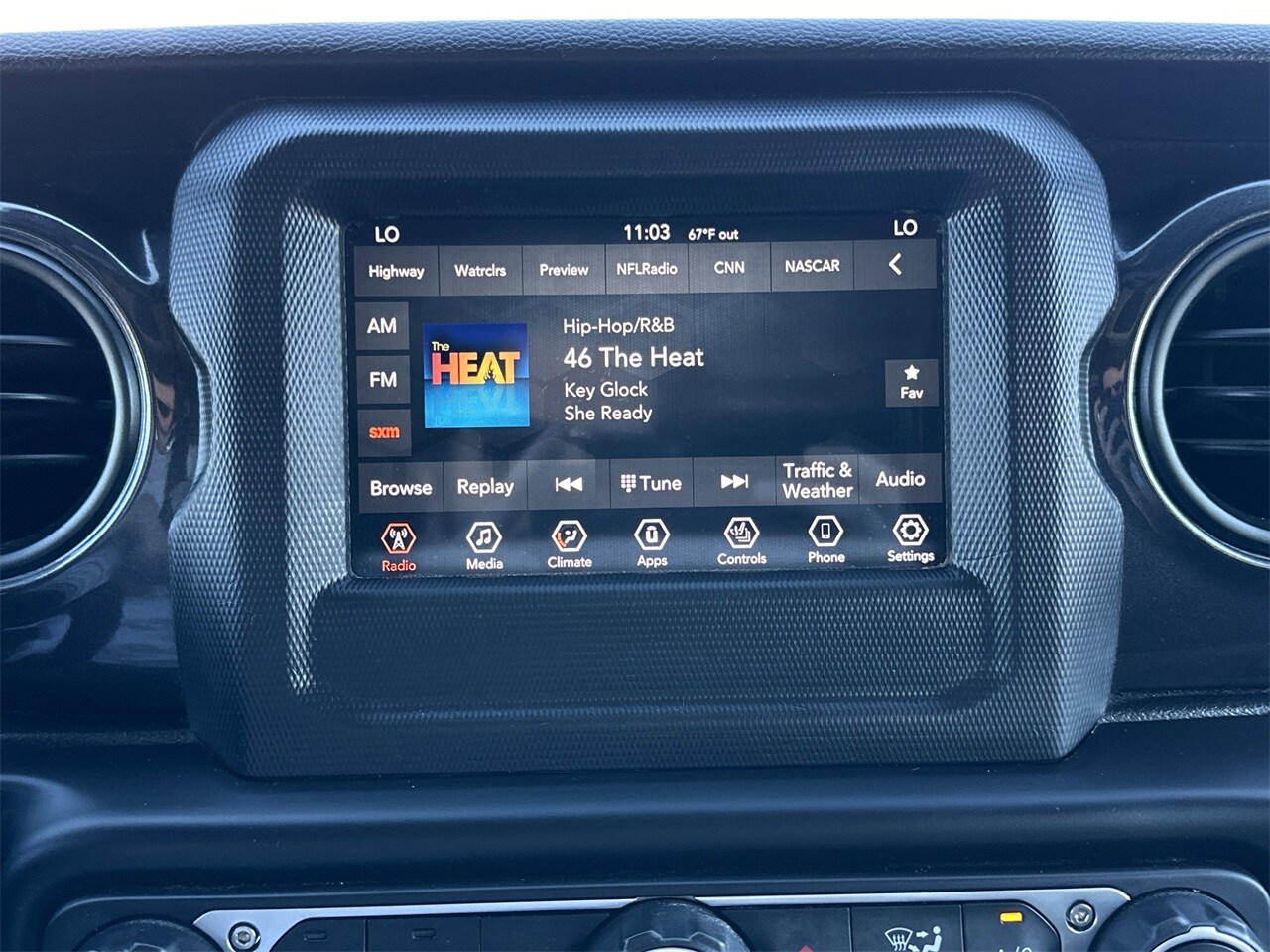 2021 Jeep Wrangler Unlimited Sport Altitude photo 3