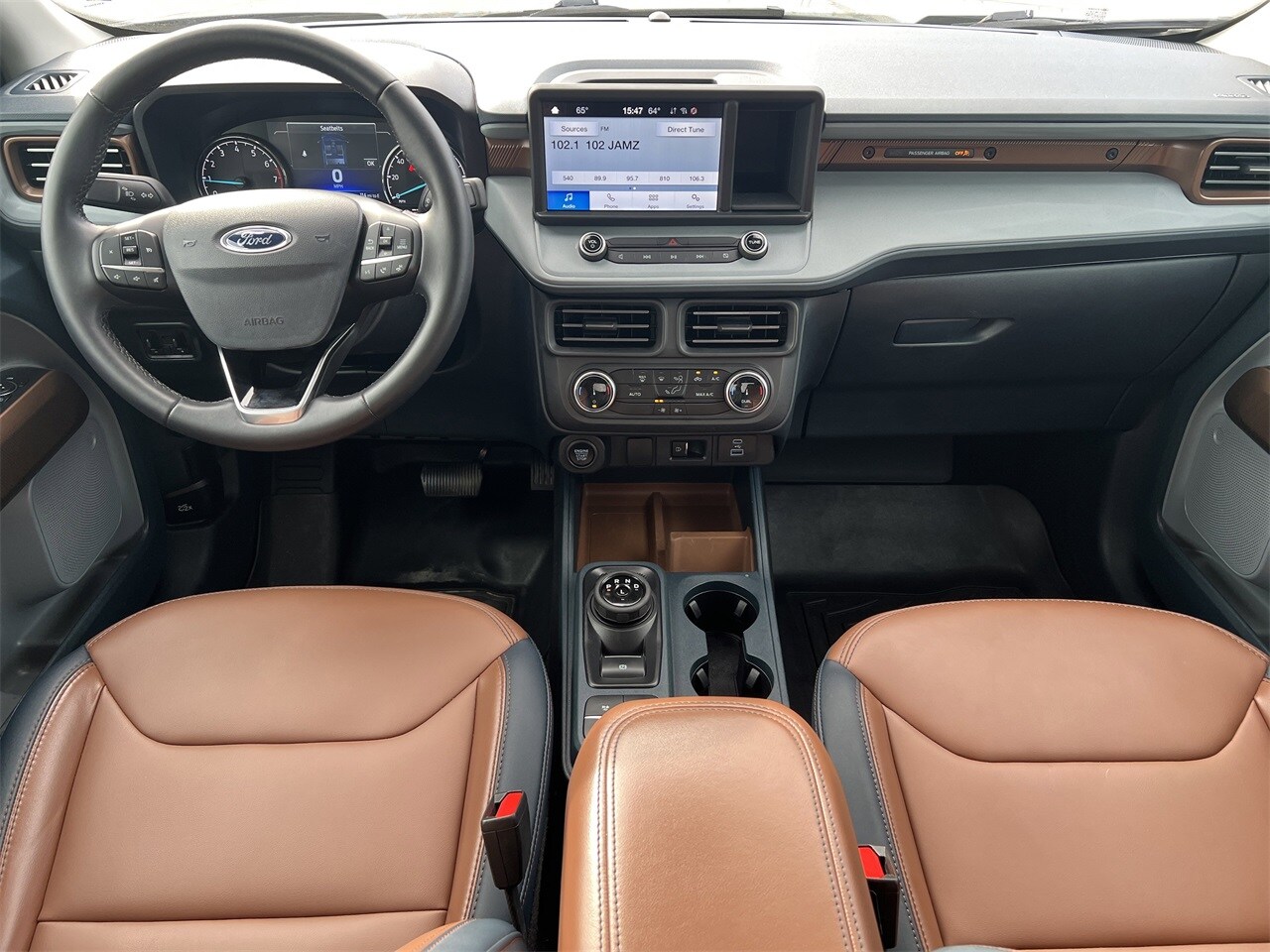 2023 Ford Maverick Lariat photo 2